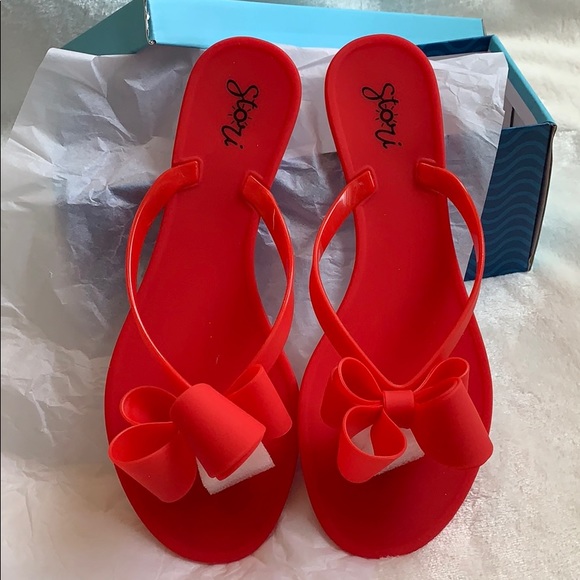 Adorable Jelly Bow Sandals - Picture 2 of 4